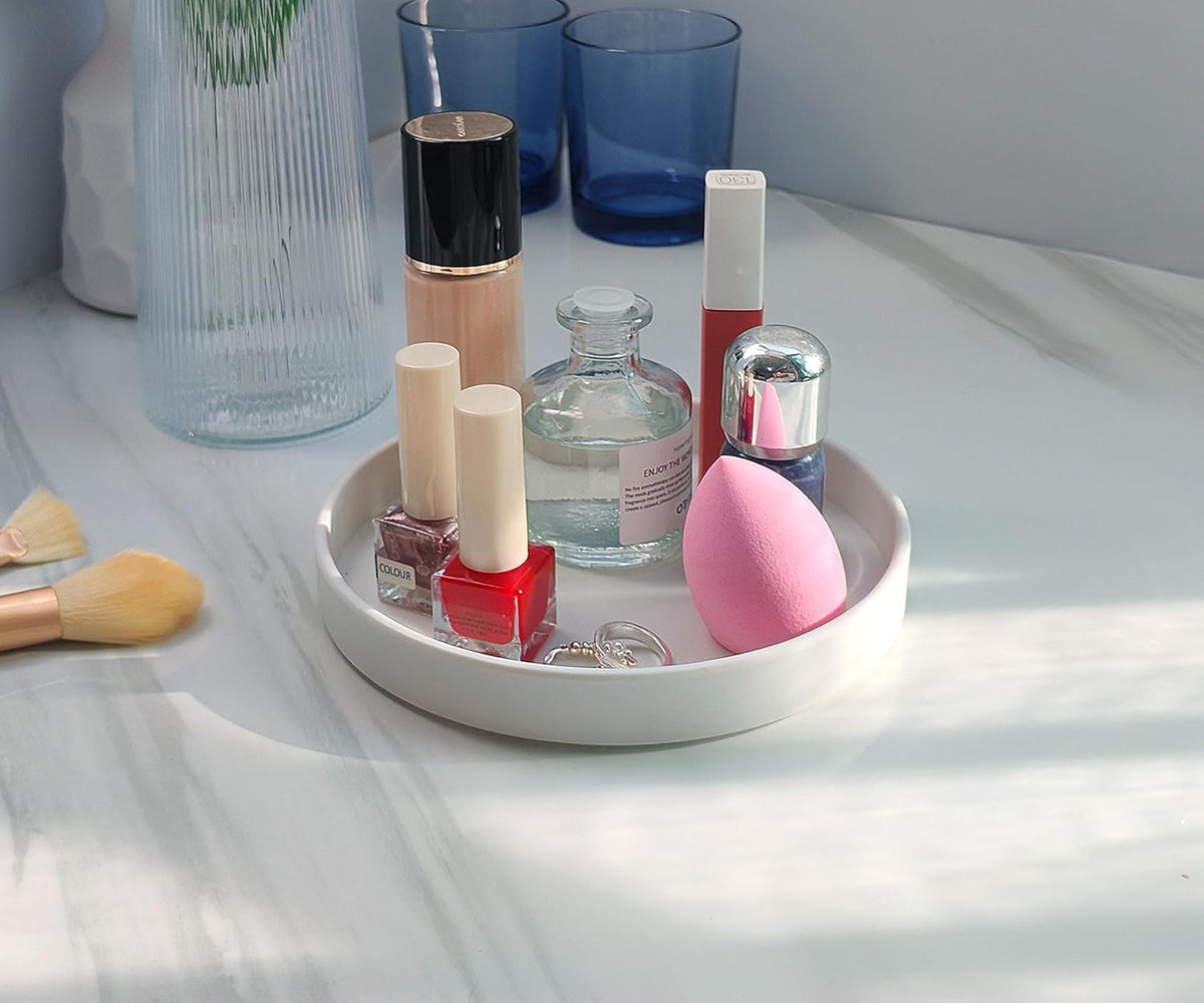 White Round Small Mini Tray (6.5 inch), Hard Plastic Circular Tray
