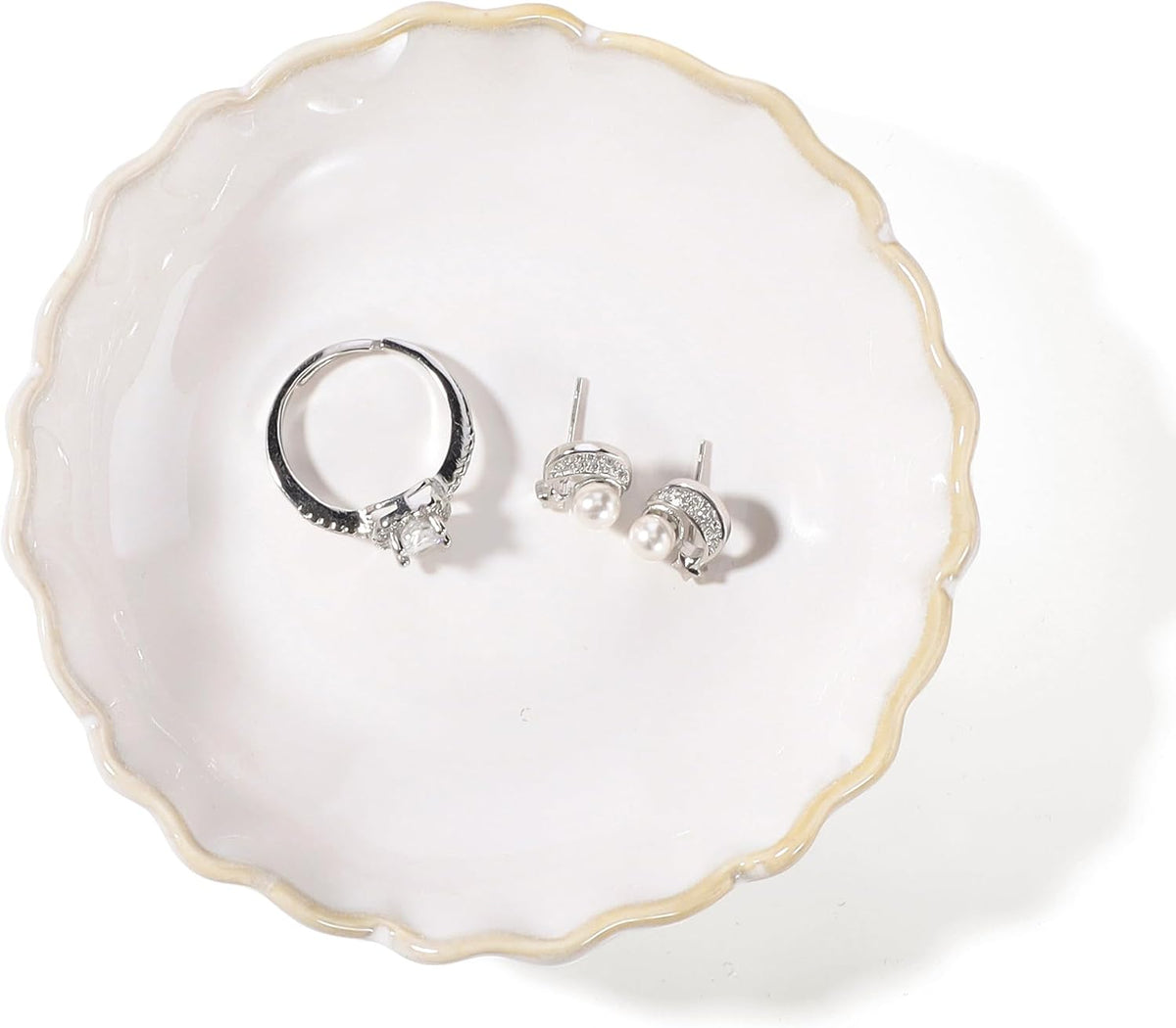 HOME SMILE Pastel White Ruffled Ceramic Jewelry Dish|Trinket Tray for Rings, Earrings, Necklaces|Gifts for Women|Vanity Organizer & Bathroom Decor